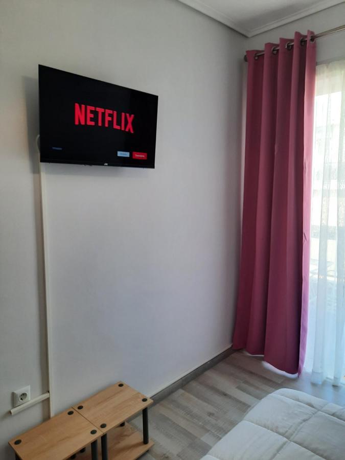 Villys Apartment Kalamata Exterior photo